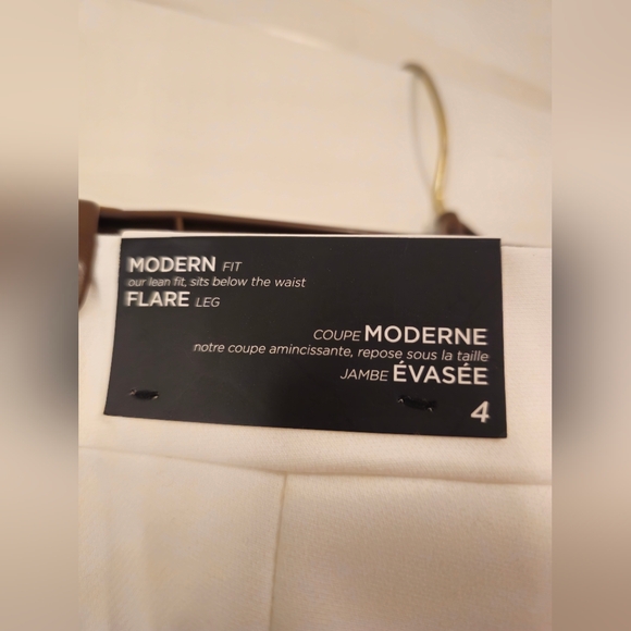 Le Chateau Classic White Suit Set - Picture 7 of 8